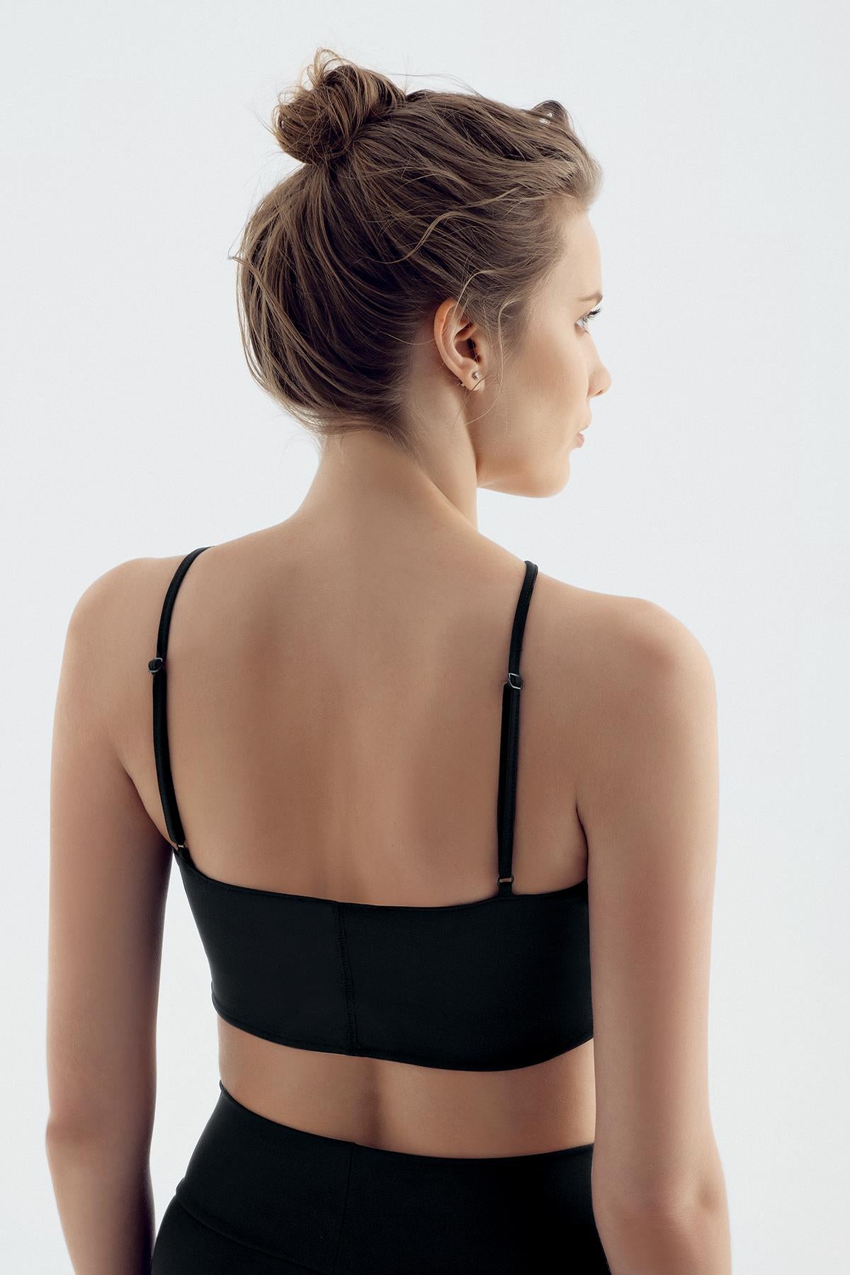 İp Askılı Crop Top Spor Büstiyer C05