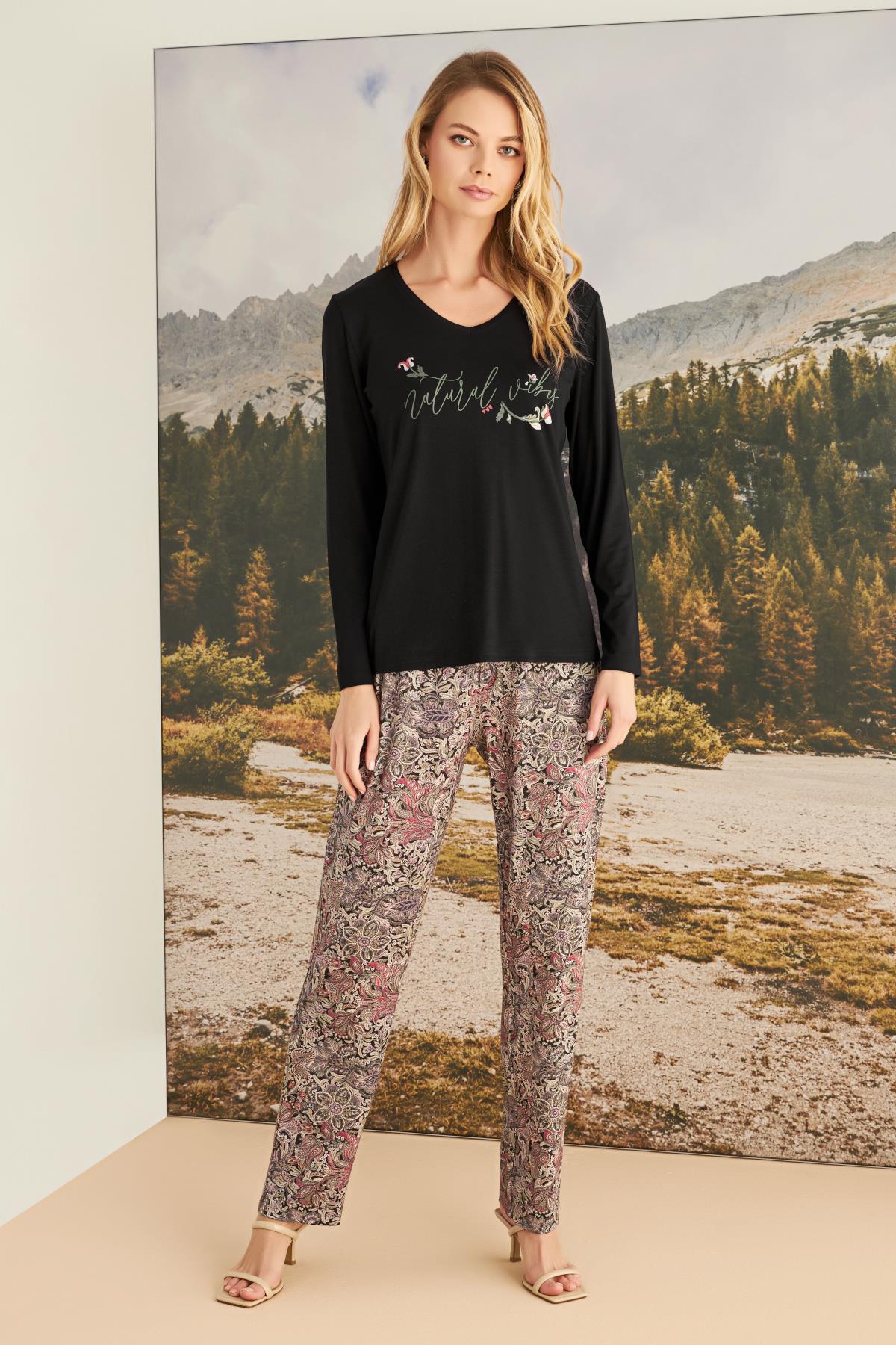 Yaprak Desenli "Natural Vibes" Pijama Takımı